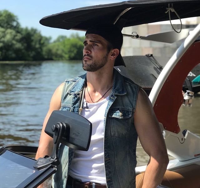 Новенький участник проекта Иван Скромный