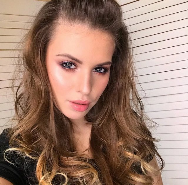 Саша Артемова страдает от сильного отравления