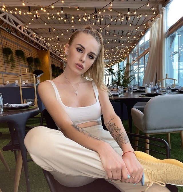 Милена Безбородова: Вас устраивает ваш заработок сейчас?