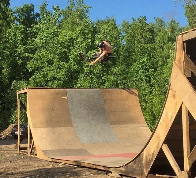 Новенький участник проекта Александр Соболев