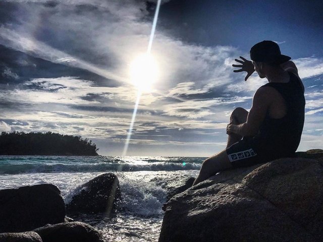 Евгений Ромашов: А если один испытывает чувства?