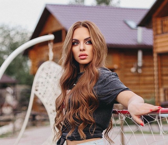 Юлия Ефременкова: Ревность - это ядерная смесь