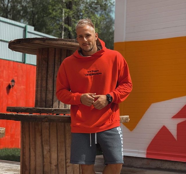 Блог редакции: Коллектив оставил Стрелкова на проекте