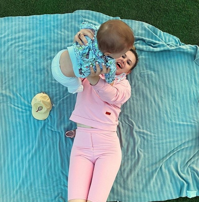 Александра Артёмова: Родители - пример для своего чада! Александра Артёмова: Родители - пример для своего чада!