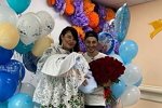 Из блога Редакции: Александра Черно с сыном покинули роддом!