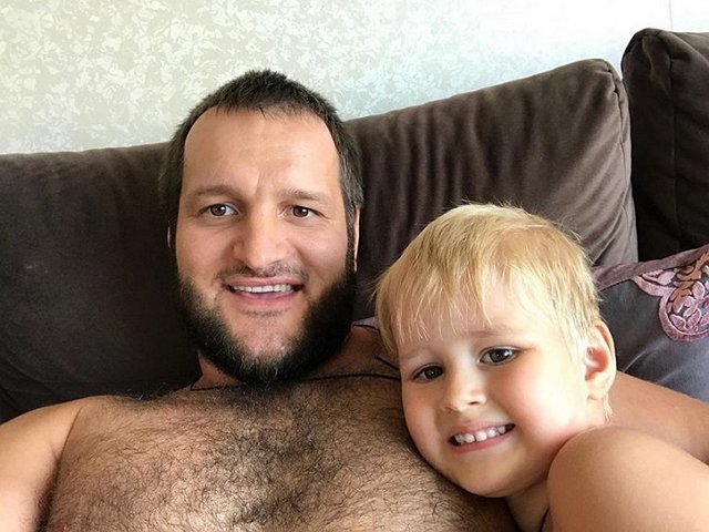 Алексей Самсонов: Хочу дать совет всем папам и мамам