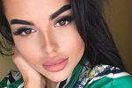 Анита Кобелева: Я вижу, что он ей пишет