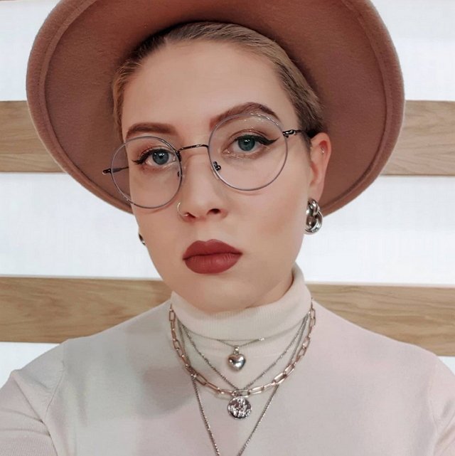 Ульяна Павлова: Я заблокировала его Ульяна Павлова: Я заблокировала его