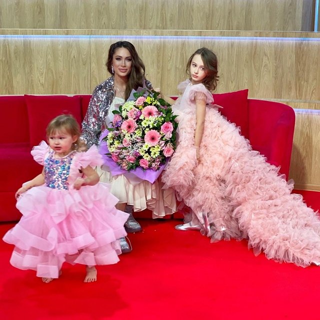 Алена Ашмарина: Это огромная школа жизни Алена Ашмарина: Это огромная школа жизни