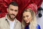 Юлия Жукова: Подарил деньги