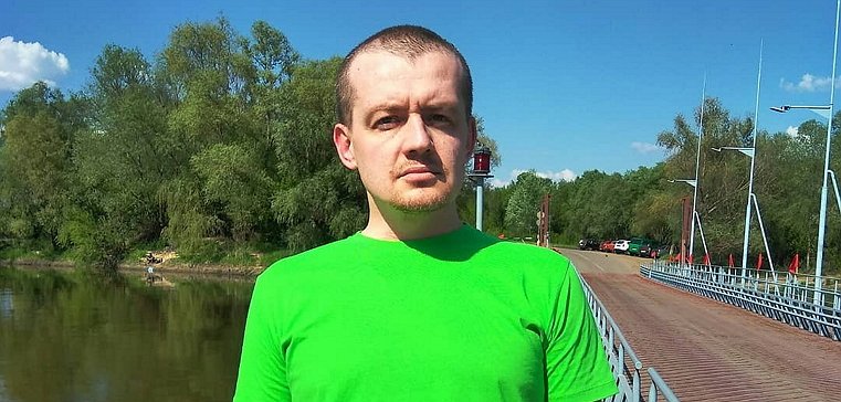 Май Абрикосов: Я буду писать, что сочту нужным