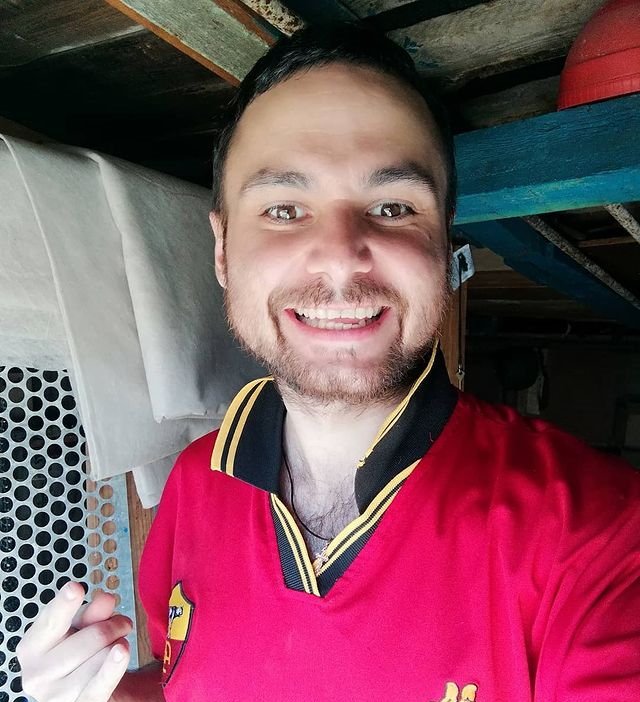 Новенький участник проекта Тарас Карпенко Новенький участник проекта Тарас Карпенко
