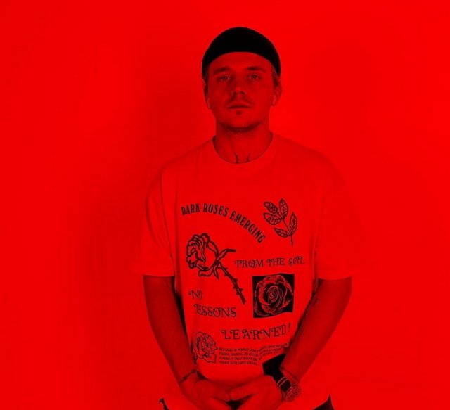 Никита Рудаков: Получается постоянно подрабатывать Никита Рудаков: Получается постоянно подрабатывать