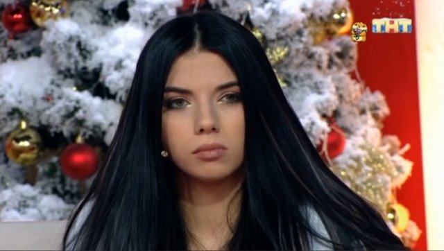 Из блога Редакции: Пингвинова отказала Чайкову во встречах с дочкой Из блога Редакции: Пингвинова отказала Чайкову во встречах с дочкой