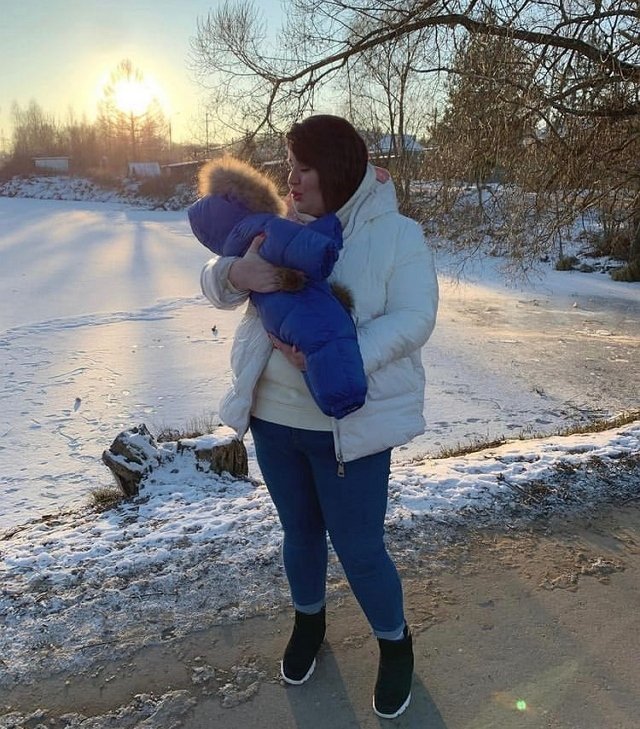 Александра Черно: Мне тяжело, я не знаю, что делать? Александра Черно: Мне тяжело, я не знаю, что делать?