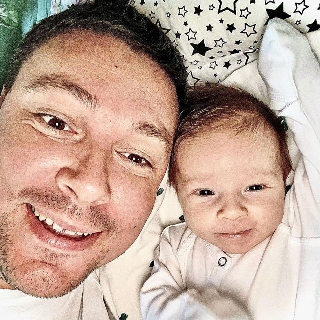 Андрей Чуев: Друзья! Всех с Новым годом! Андрей Чуев: Друзья! Всех с Новым годом!