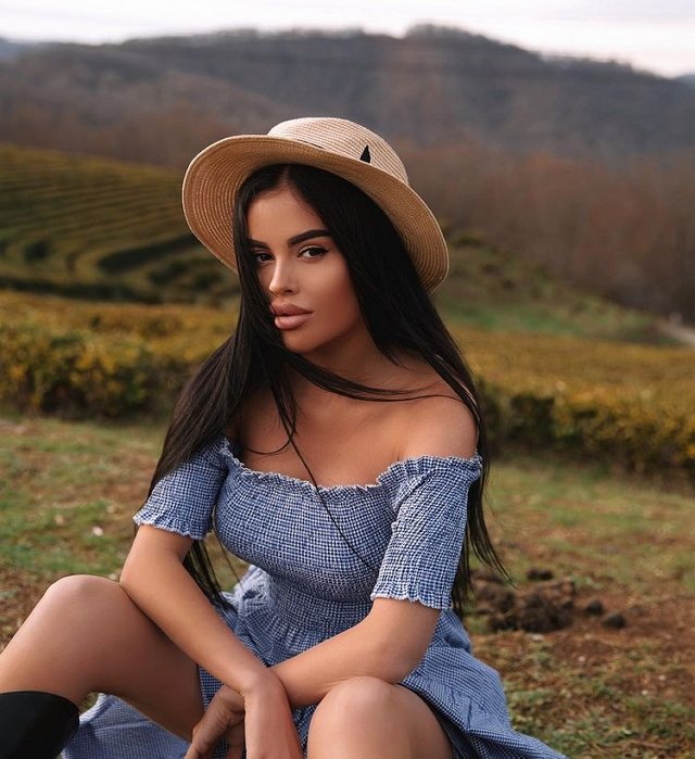 Яна Шафеева: Любите себя! Яна Шафеева: Любите себя!