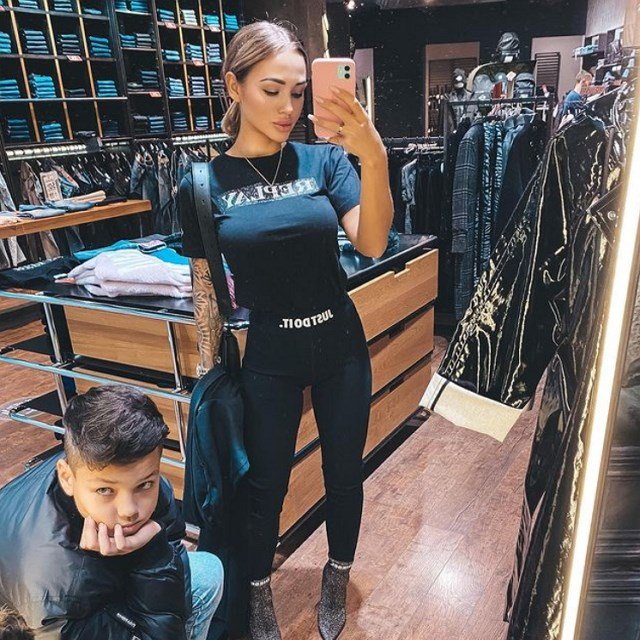 Виктория Цатурян: Материнская трансформация продолжается Виктория Цатурян: Материнская трансформация продолжается