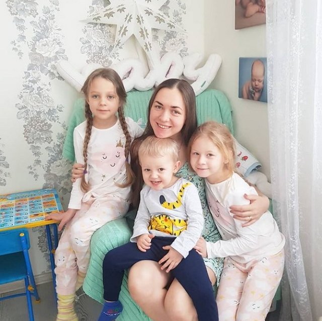 Фотоподборка детей участников (24.02.2021)