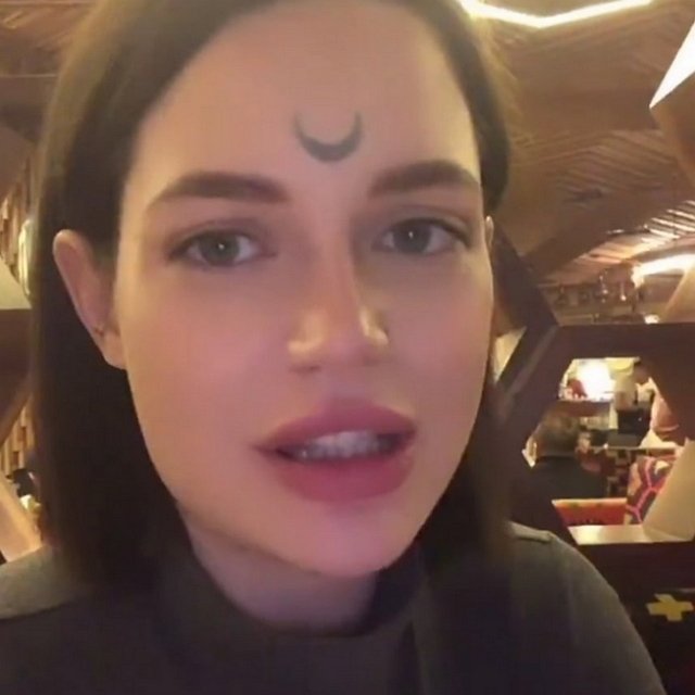 Селена Майер: Я начала есть в неограниченных количествах Селена Майер: Я начала есть в неограниченных количествах