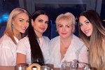 Анна Брянская: Провожаю мою Бусю прям как на войну!