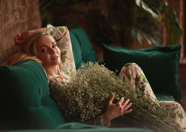 Дурные сны мешают спать Наталье Варвиной Дурные сны мешают спать Наталье Варвиной