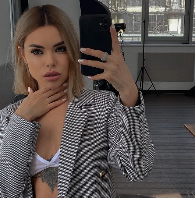 Алина Галимова: Как вам мой цвет? Алина Галимова: Как вам мой цвет?