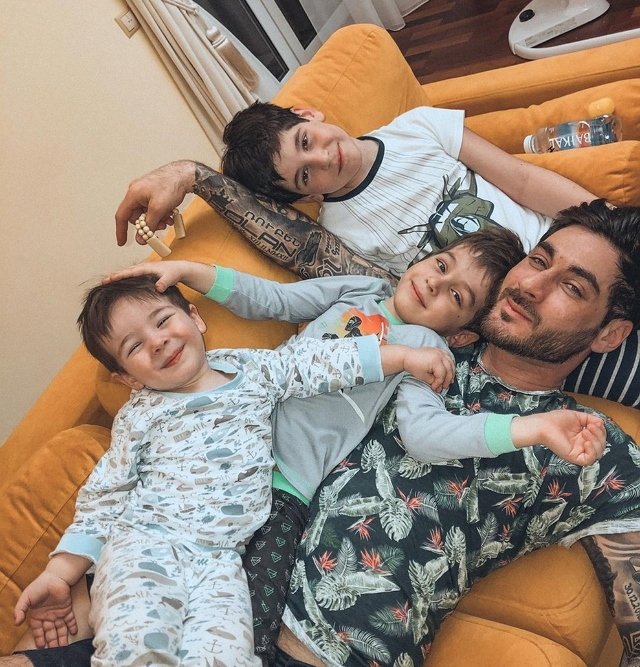 Фотоподборка детей участников (16.04.2021)