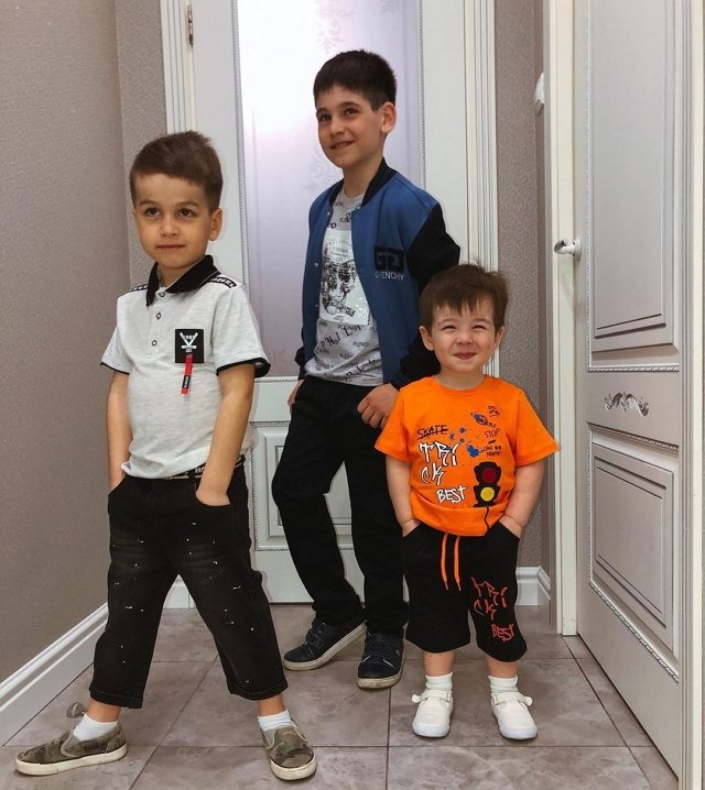 Фотоподборка детей участников (26.04.2021)