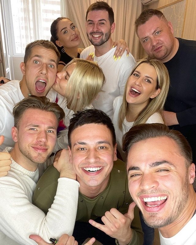 Свежие фото от бывших участников (3.05.2021)