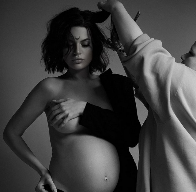 Селена Майер: До сих пор не могу спокойно об этом писать Селена Майер: До сих пор не могу спокойно об этом писать