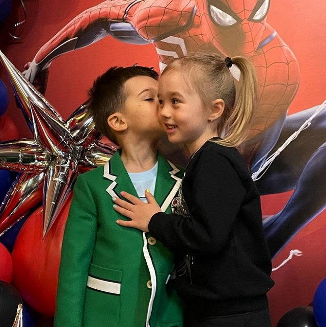 Елизавета Кутузова: Ты рано начал болтать Елизавета Кутузова: Ты рано начал болтать