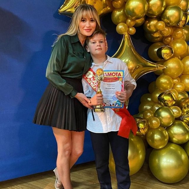 Елена Бушина: Марк закончил начальную школу Елена Бушина: Марк закончил начальную школу
