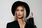 Анна Мадан: В фотомодели что ли податься?