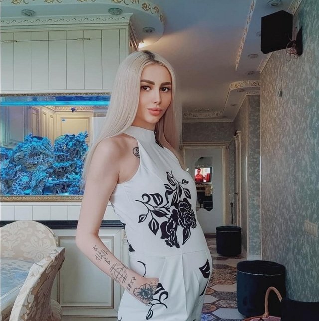 Клавдия Безверхова: Ни одного вмешательства, только тату Клавдия Безверхова: Ни одного вмешательства, только тату