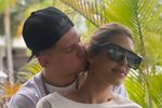 Анна Мадан: Он хочет быть с Пингвиновой