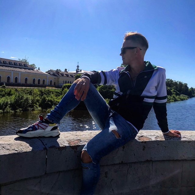 Новенький участник проекта Артем Вильямс Новенький участник проекта Артем Вильямс
