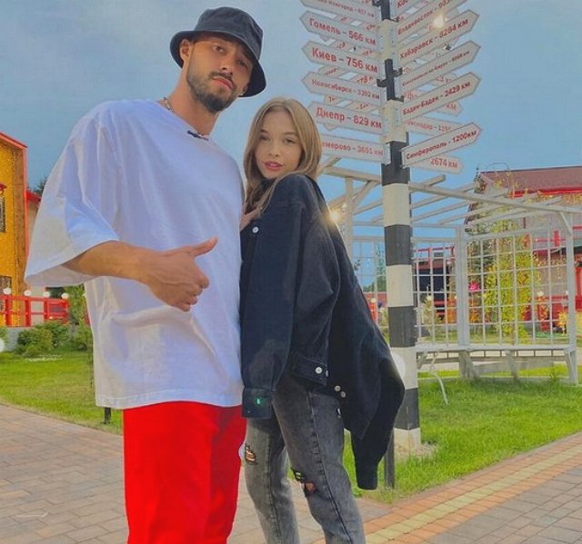 Екатерина Фадеева: Я зашла на проект к Саймону Екатерина Фадеева: Я зашла на проект к Саймону