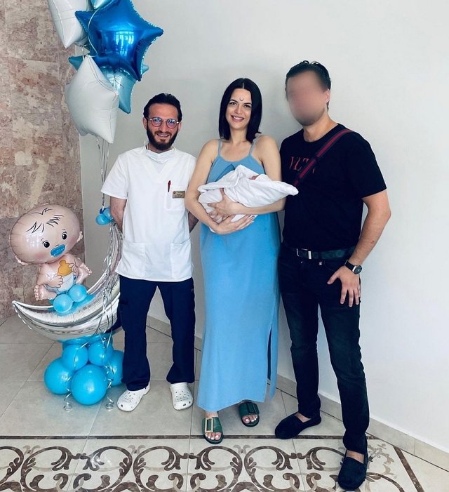 Селена Майер: Спасибо персоналу 4-го роддома! Селена Майер: Спасибо персоналу 4-го роддома!