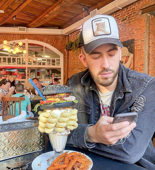 Игорь Григорьев: Или они такими рождаются? Игорь Григорьев: Или они такими рождаются?