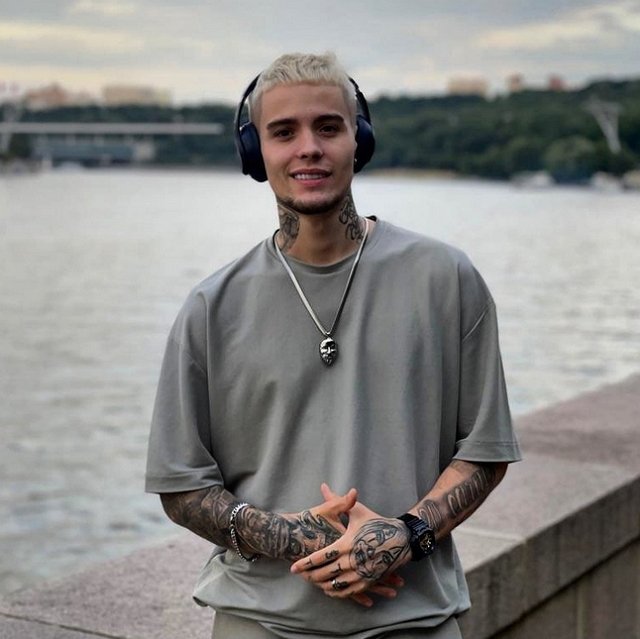 Максим Колесников: Хочется уехать куда-нибудь и разгрузиться Максим Колесников: Хочется уехать куда-нибудь и разгрузиться