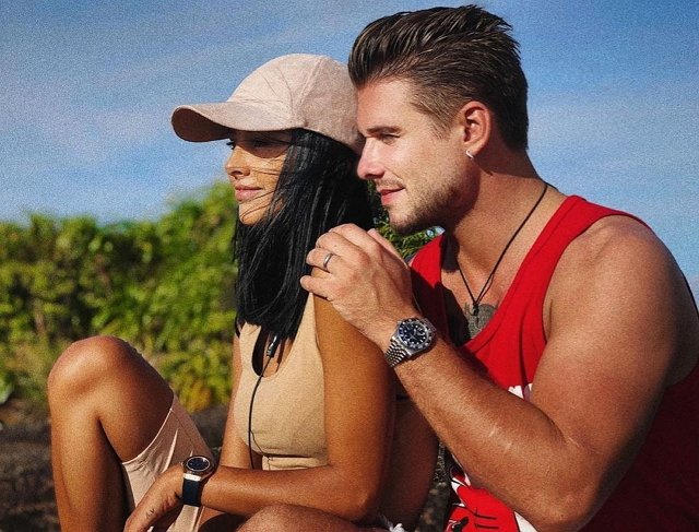 Евгений Ромашов: Кристина, не руби с плеча Евгений Ромашов: Кристина, не руби с плеча