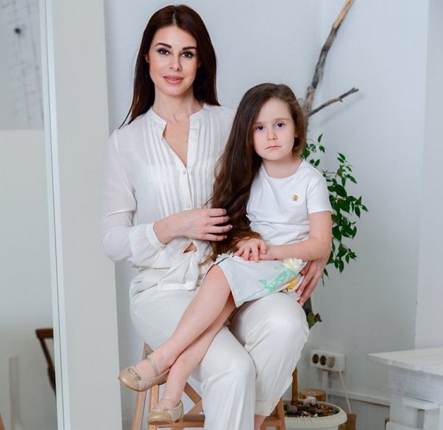 Яна Земит: Выбираю квартиру... Яна Земит: Выбираю квартиру...