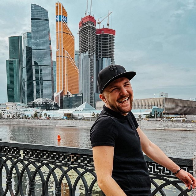 Новенький участник проекта Эдуард Минникаев Новенький участник проекта Эдуард Минникаев