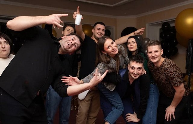 Иосиф Оганесян: Моё первое ДР с родителями спустя 13 лет Иосиф Оганесян: Моё первое ДР с родителями спустя 13 лет