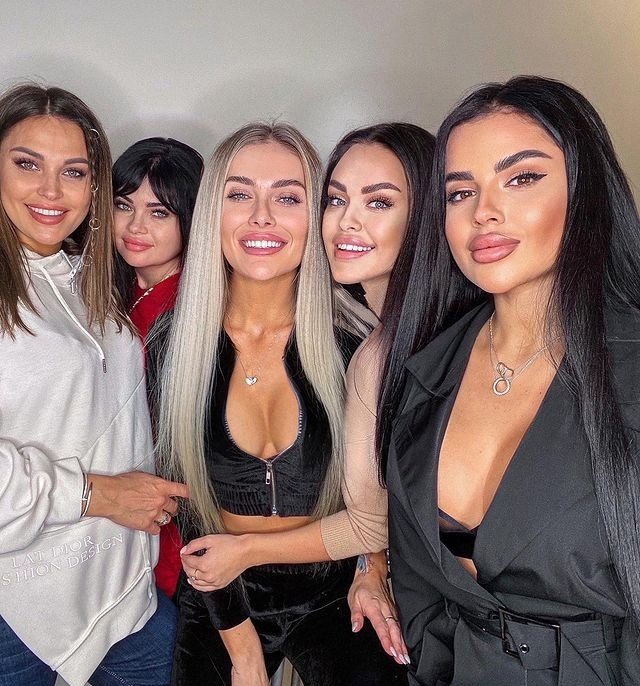 Свежие фото от бывших участников (9.12.2021)