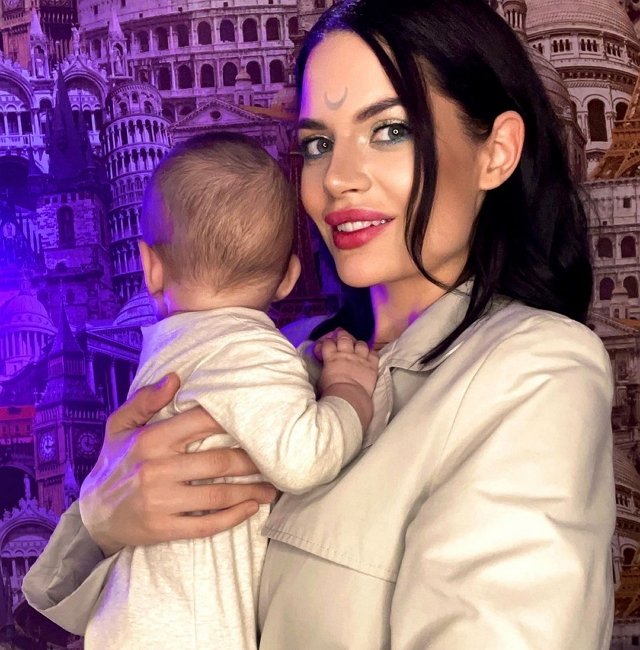 Селена Майер: Я родила и иду дальше! Селена Майер: Я родила и иду дальше!
