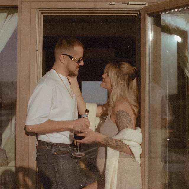 Свежие фото от бывших участников (1.04.2022)