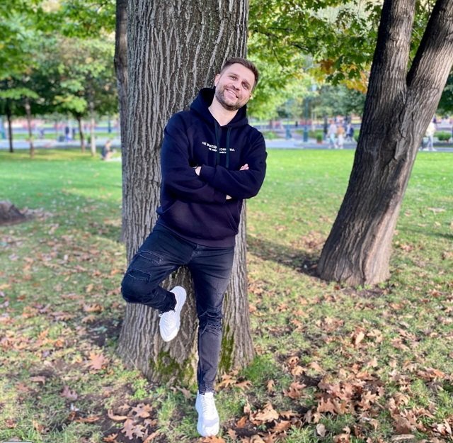 Новенький участник проекта Сергей Гусаров Новенький участник проекта Сергей Гусаров