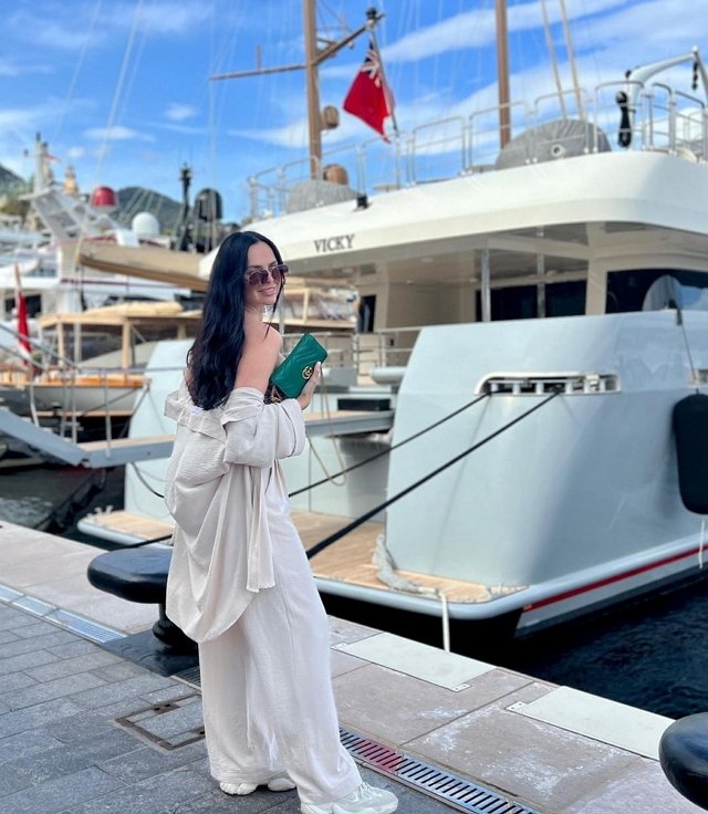 Свежие фото от бывших участников (14.05.2022)